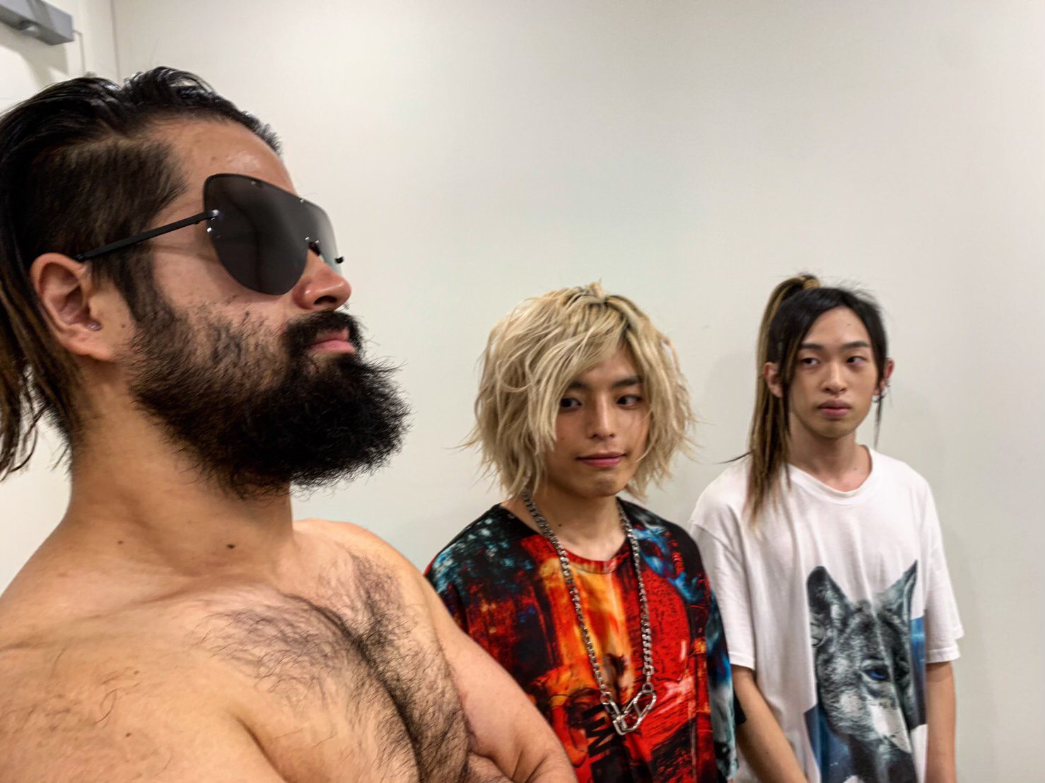 ベガスちゃん Lucky Chip Dangle Charm | ゴールドプレーティング | パンドラ'