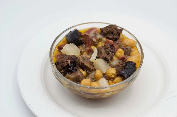 Parece que hace un poco de frío...🌬

¡No importa! DondeSiempre te prepara esta Degustación de Cocido bien calentito 🍲🍺

¿Dónde? Pues en la C/ Caridad 9 de #Pacifico 🎯

¡#SigueLaTapa y sella tu rutero! 😋
#RutaDeTapas #RutaDeTapasPacifico #Retiro #10N #FoodPorn