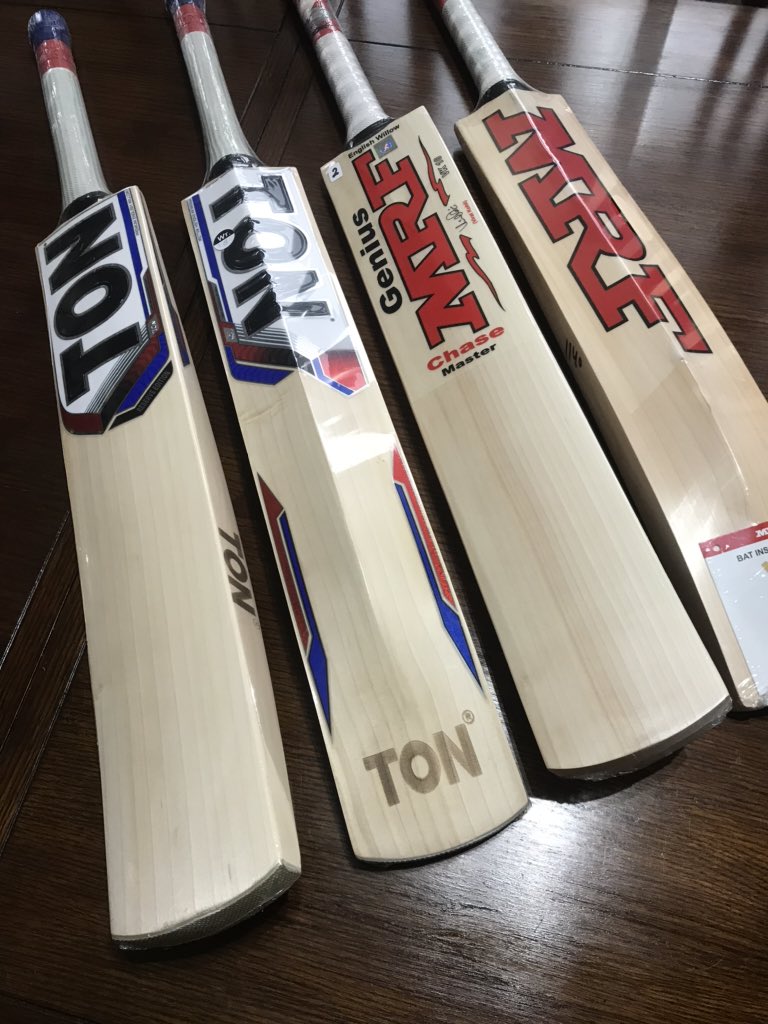 Allthegear99's tweet photo. * New stock *

Sublime top of the range bats from: SS TON &amp; MRF 

Ideal for the purists amongst you - A must have for the grains lovers!

#bestbats #bestneverstops #toprange #lovelygrains #mrf #ss #ton #kingpings #wow #prowillow #probats #sublime https://t.co/UvchVKMVFg