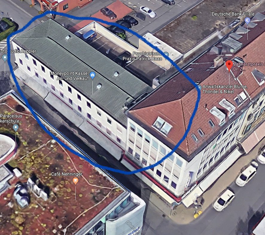 PutzImmobilien's tweet photo. 1a #Büroräume in #Toplage am #Friedrichsplatz in der City von #Kassel zu vermieten! Ca. 262 m² #Büros + 46 m² Lagerraum. Durch zwei Treppenhäuser erreichbar, eines mit #Fahrstuhl. Deshalb auch teilbar. Heizung in NK enthalten. https://t.co/WwNeYLTEwc #Immobilien #Hessen #Gewerbe https://t.co/44mA7wm1td