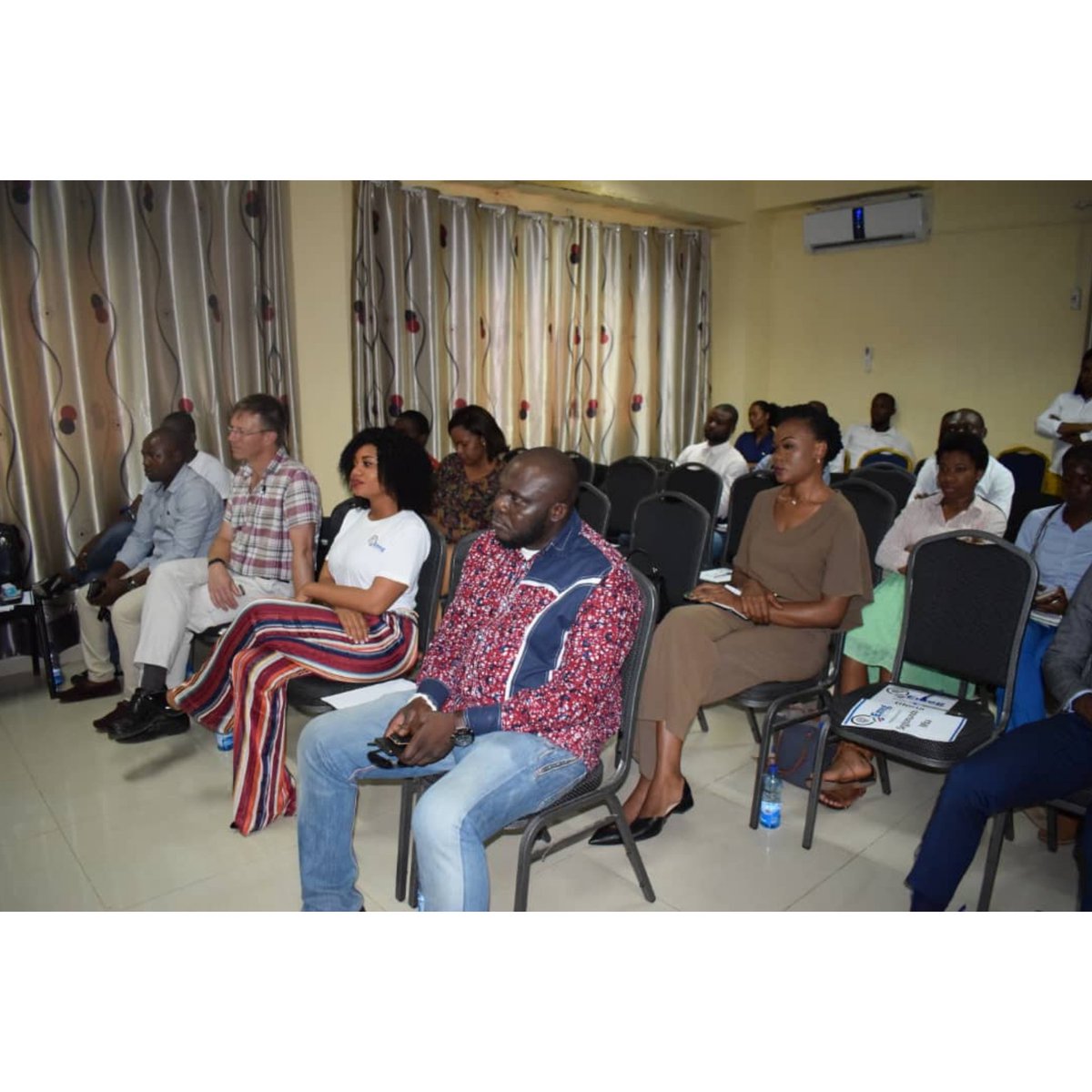 Equa.Com tweet media