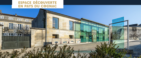 DÉGUSTATION À L'ESPACE DÉCOUVERTE 
Week-end de dégustation automnal à l’Espace découverte  les samedi et dimanche 9-10 novembre, de 14h à 18h30, avec invitation à découvrir les produits du terroir, et des ateliers de dégustation gratuits.
bit.ly/2CyGHaB
#LePaysanVigneron