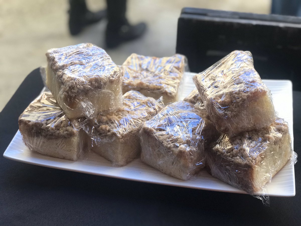 Jacobs_Table's tweet photo. Come see us @ the #SenoiaFarmersMarket ! Weβve got fresh organic pressed juices, coffee & coffee cake, SPIKED CIDER, chai latte, & CBD OILS! #JacobsTable #TWDfamily https://t.co/rxErA7xEE3