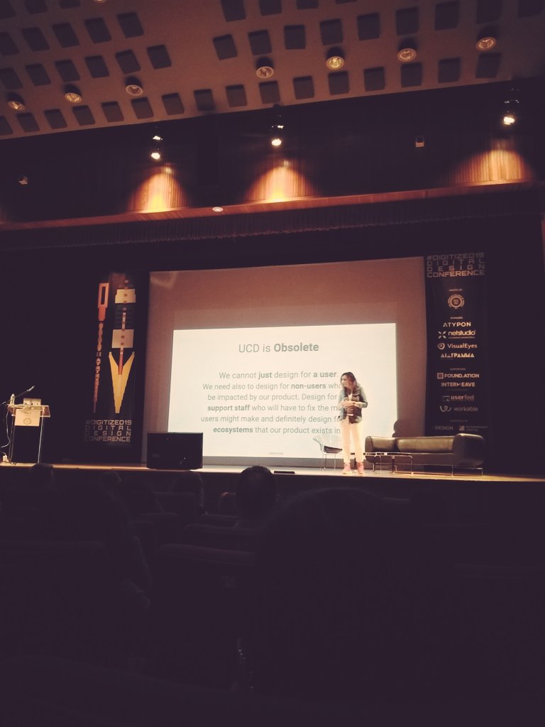 bmanologlou's tweet image. USD is Obsolete @farfetch: #Digitized19