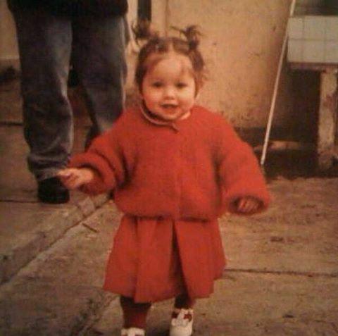 karol_vidaa's tweet photo. @karolsevilla 
Hoy es un día muy especial saben por qué? 
Hoy cumple años una persona muy especial para mi y esa persona es Karol Sevilla .
No se por donde empezar, a isla seras una niña muy pequeña y ya tienes 20 años.Feliz cumpleaños mi amor que tengas un día muy divertido https://t.co/dmZSVKnz6s