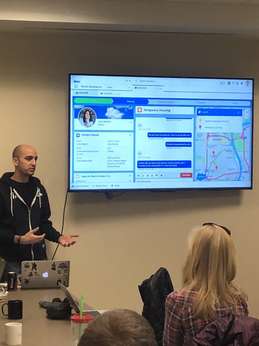 @thisisjohnny delivering a 🔥 demo using the @salesforce #Customer360 and @MuleSoft #AnyPoint #API integration for Relief Assistance! #Salesforce #EmergencyResponse #Innovation #SaaS #PublicSector