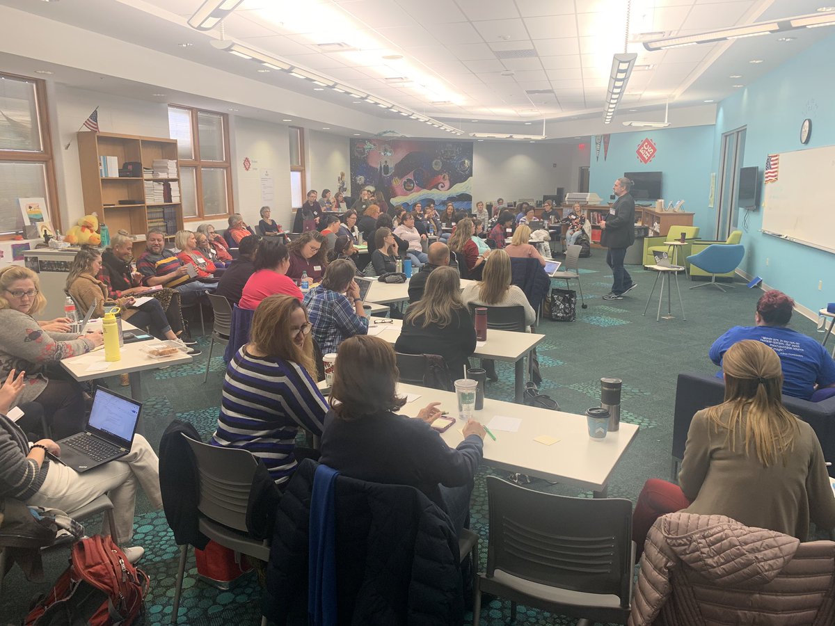 KenChaffin's tweet photo. This is what educators do on a Saturday....... 62 global language teachers from 5 or 6 states @MarysvilleECHS collaboratively learning from each other. Thank you for your leadership Marc Fencil and Gail Burkhardt Seay in making this happen! @DianeMankins @MsRobSTEM @SupportMEVSD https://t.co/5GNQwiojBl