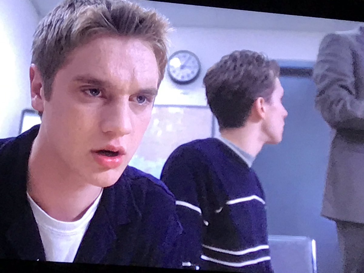 devon sawa Final Destination 2 