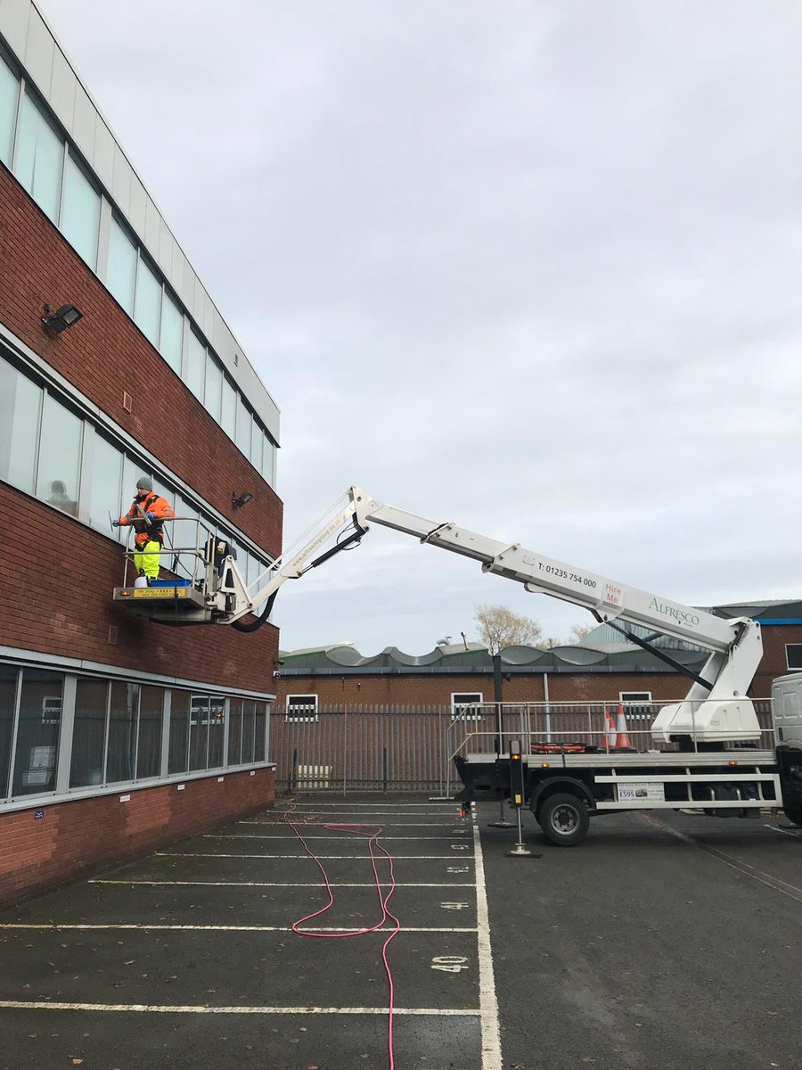 Alfresco Group award wining exterior building cleaning contractors. <a href="/CBRE_UK/">CBRE UK</a> @hollis_global <a href="/FirstPortUK/">FirstPort UK</a> <a href="/JLL/">JLL</a>