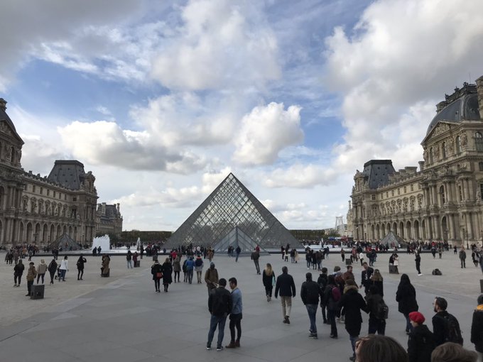 ルーブル美術館のtwitterイラスト検索結果 ルーブル美術館のtwitterイラスト検索結果