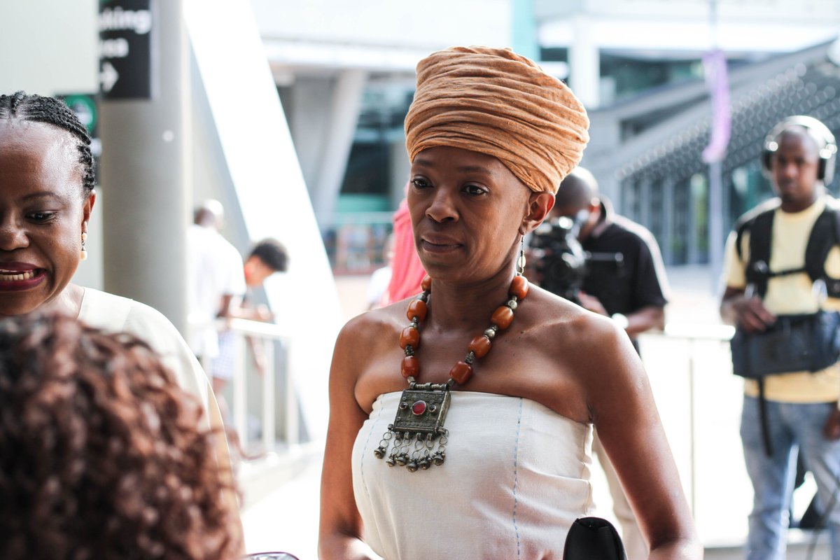 Lilizela_Awards's tweet photo. Less than an hour to go before the #LilizelaAwards19 are announced, all honorable guest &amp; attendees are greeted with a welcome drink from Roi Manitou as they make their way on to our black carpet. https://t.co/gz1crswQ6U