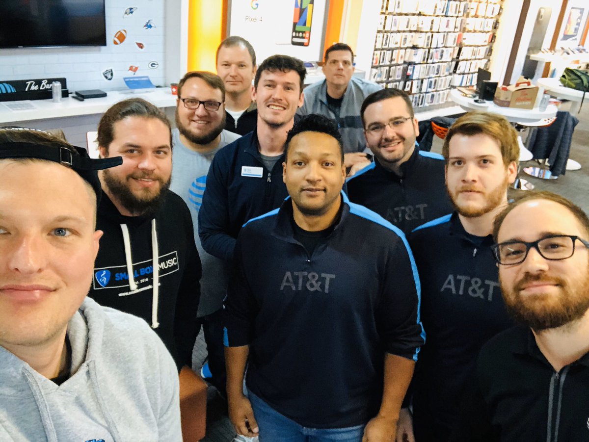 All manager sales rally for Team Toledo. This group is hype and ready to crush SaturSlay!!!!
#OHPAcalaypse #WinthewhOHlething #LifeAtATT #ToledoMeansBusiness <a href="/emilywiper/">Emily Wiper</a> <a href="/Woody0709/">Chris Woodard</a>