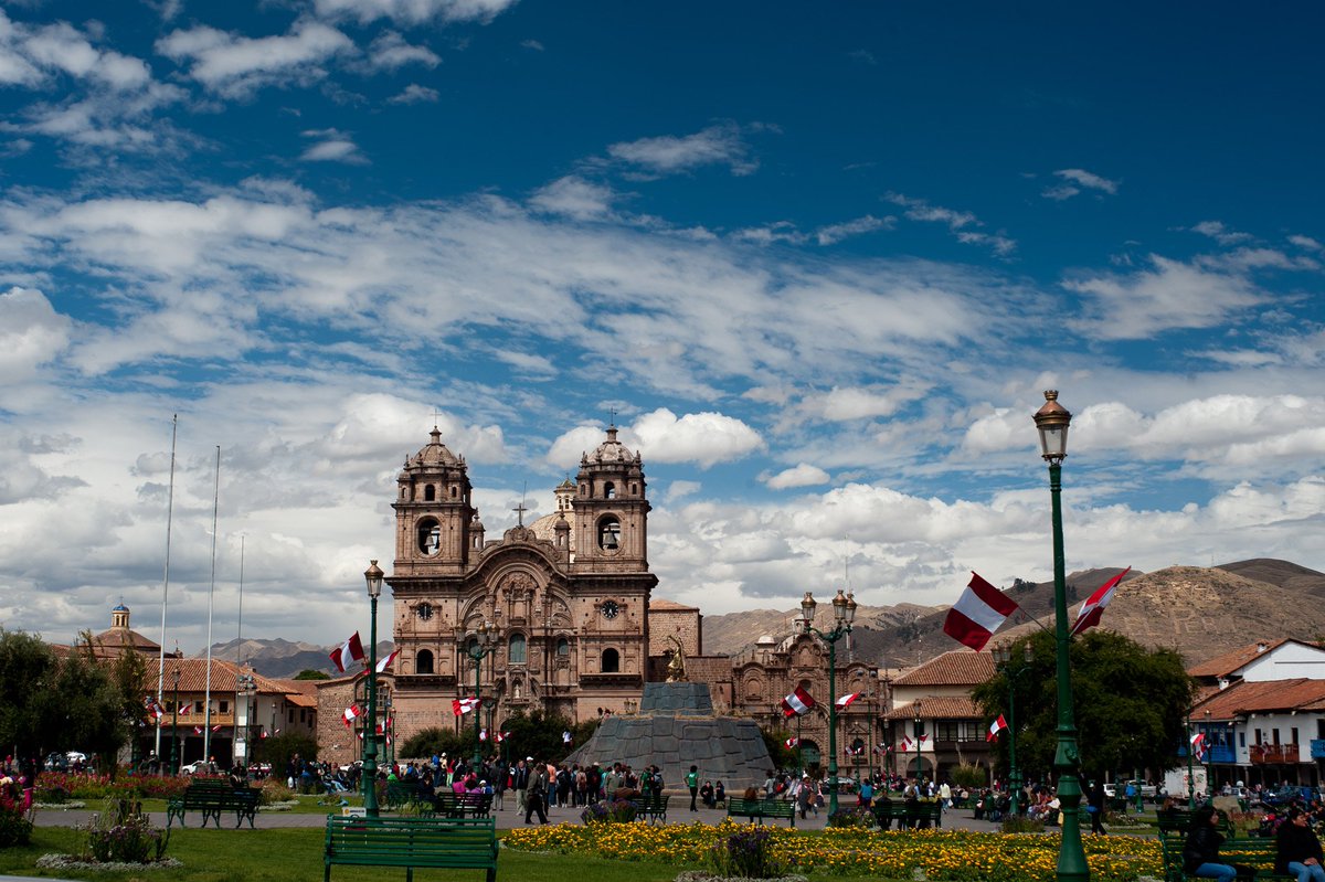 IndusTravels's tweet photo. #IndusFeatures #Cusco
Seductive, striking and natural, Cusco’s history lives in its streets, squares, valleys and towns .Stunning destinations and examples of fine engineering by Inca stonemasons and captivating landscapes, where the mountains are clothed by terraces @VisitPeru https://t.co/63tYyD92L6