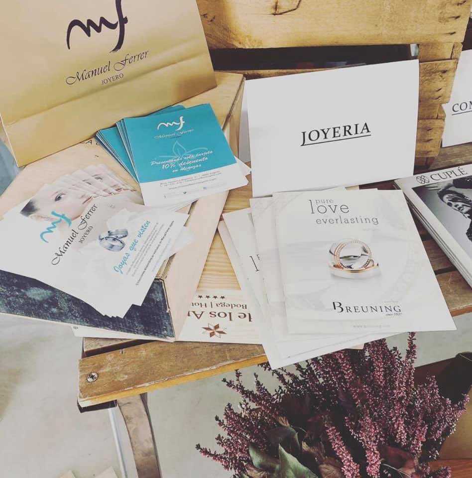 MFerrerJoyero's tweet photo. Bodas 2020, en #ManuelFerrerJoyero
https://t.co/UtiKBntmhg

#Joyerosdesde1968 #Alianzas 
#AlianzasHandmade #JoyeríaArtesanal #JoyeríaChic #Wedding2020 #NoviasMF #AvenidaRepúblicaArgentina27 #Logroño https://t.co/n4vaWkAJhC