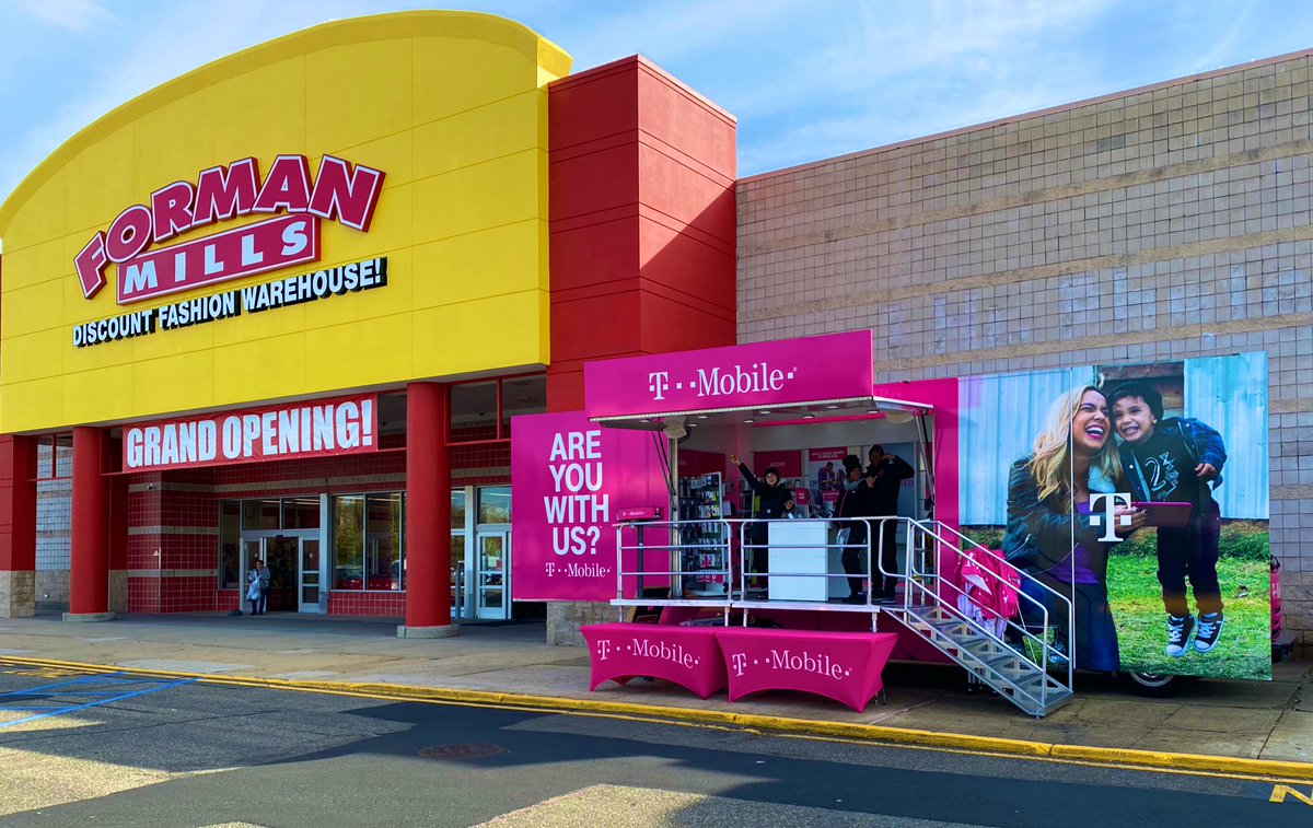 NOW OPEN in Passaic NJ 📍
We’re at <a href="/Formanmills1/">Forman Mills</a> with the hottest 🔥 deals this Fall 🍁 Check us out at 24 Barbour Ave in Passaic #NERules #BeMagenta #TmobileTruck #FormanMills