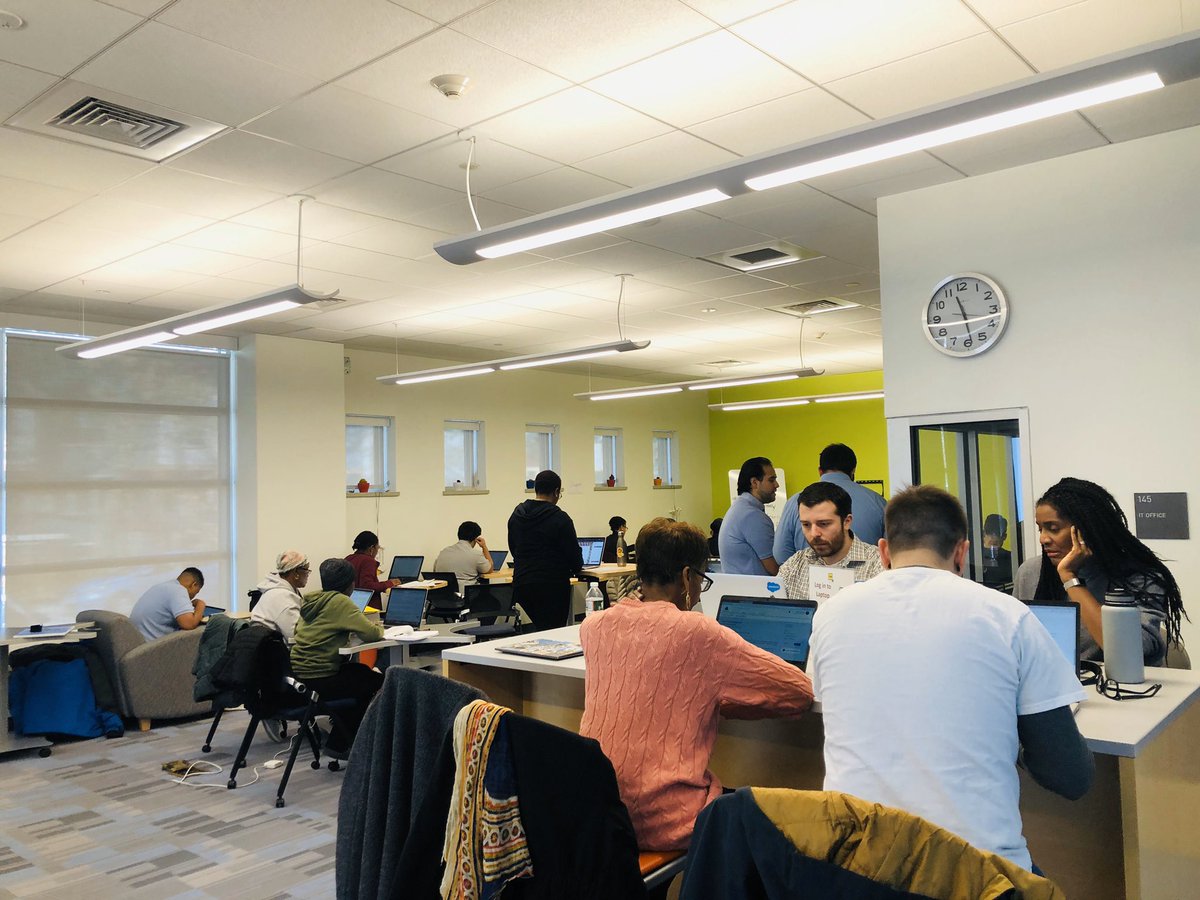antonela_lula's tweet photo. Boston #GlobalSalesforceSaturday is happening now. #Ohana
#SalesforceSaturday #AlwaysLearning #BlazingTrailsTogether https://t.co/6gkrtYBAUP