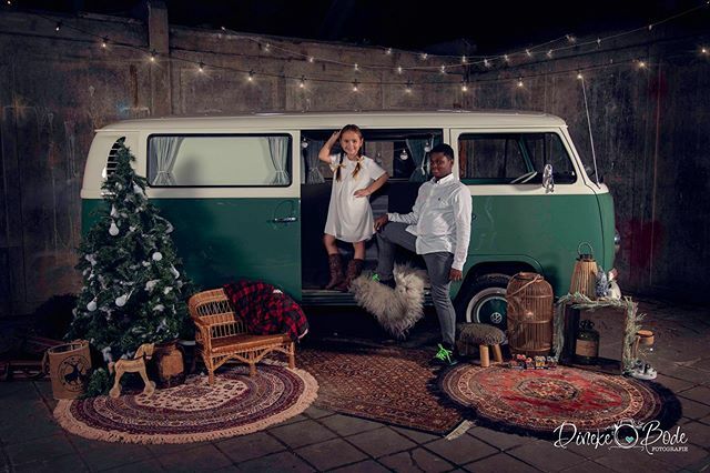 Wat een gezelligheid tijdens de kerst shoots .
<a href="/janneke/">Janneke Eggelte</a>.hakvoort 
#kerst2019 #gezelligheid #volkswagenbusje ift.tt/2NyVc4w
