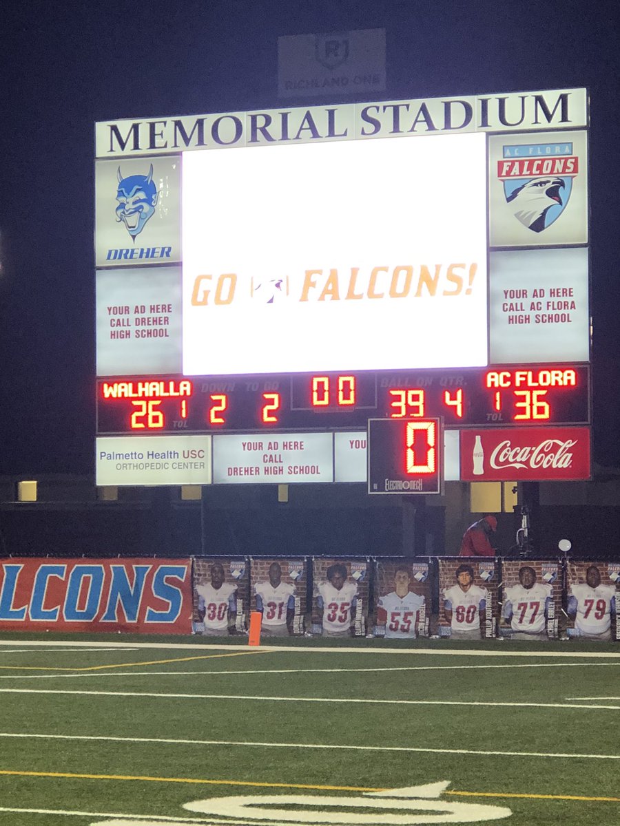 TTSimmons18's tweet photo. Great comeback victory from @ACFloraFootball last night! Excited for the game against our across town neighbors @rvhs. #gofalcons #takeFlight19 https://t.co/RkinWrHHSq