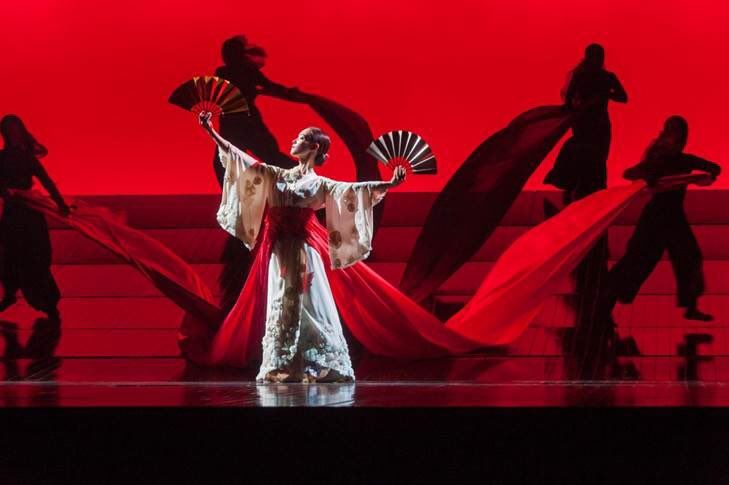 PierreABISAAB's tweet photo. #MadameButterfly
#PUCCINI
#EMPIREPREMIERE #Beyrouth ce soir
en direct de #NewYork
@MetOpera
m.e.s: Anthony Minghella
direct. Musi.: Pier Giorgio Morandi
Hui He (Cio-Cio-San)
Elisabeth DeShong (Suzuki)
Andrea Carè (Pinkerton) https://t.co/y9g2T41w1C