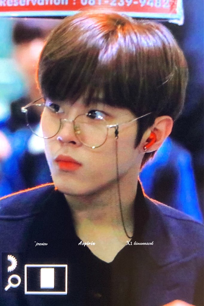 1027Aspirin's tweet photo. 191109 BKK

#X1 #엑스원 
#김우석 #우석 #KIMWOOSEOK https://t.co/E4yhcNo177