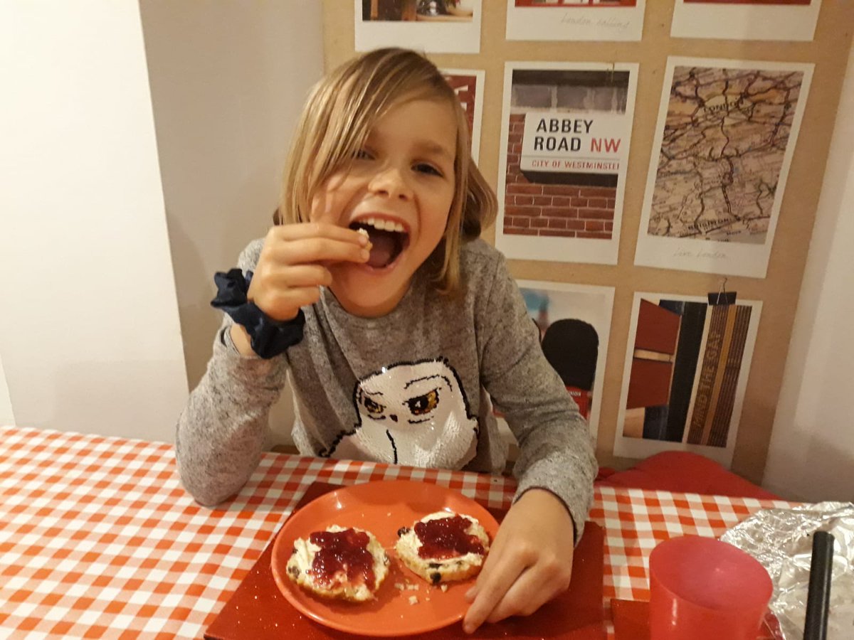 Mrs M (@tegiwegi) on Twitter photo Completing part of her reading homework, read a recipe, make and eat (of course) <a href="/Lionsclass/">Lion Class</a> Completing part of her reading homework, read a recipe, make and eat (of course) <a href="/Lionsclass/">Lion Class</a>