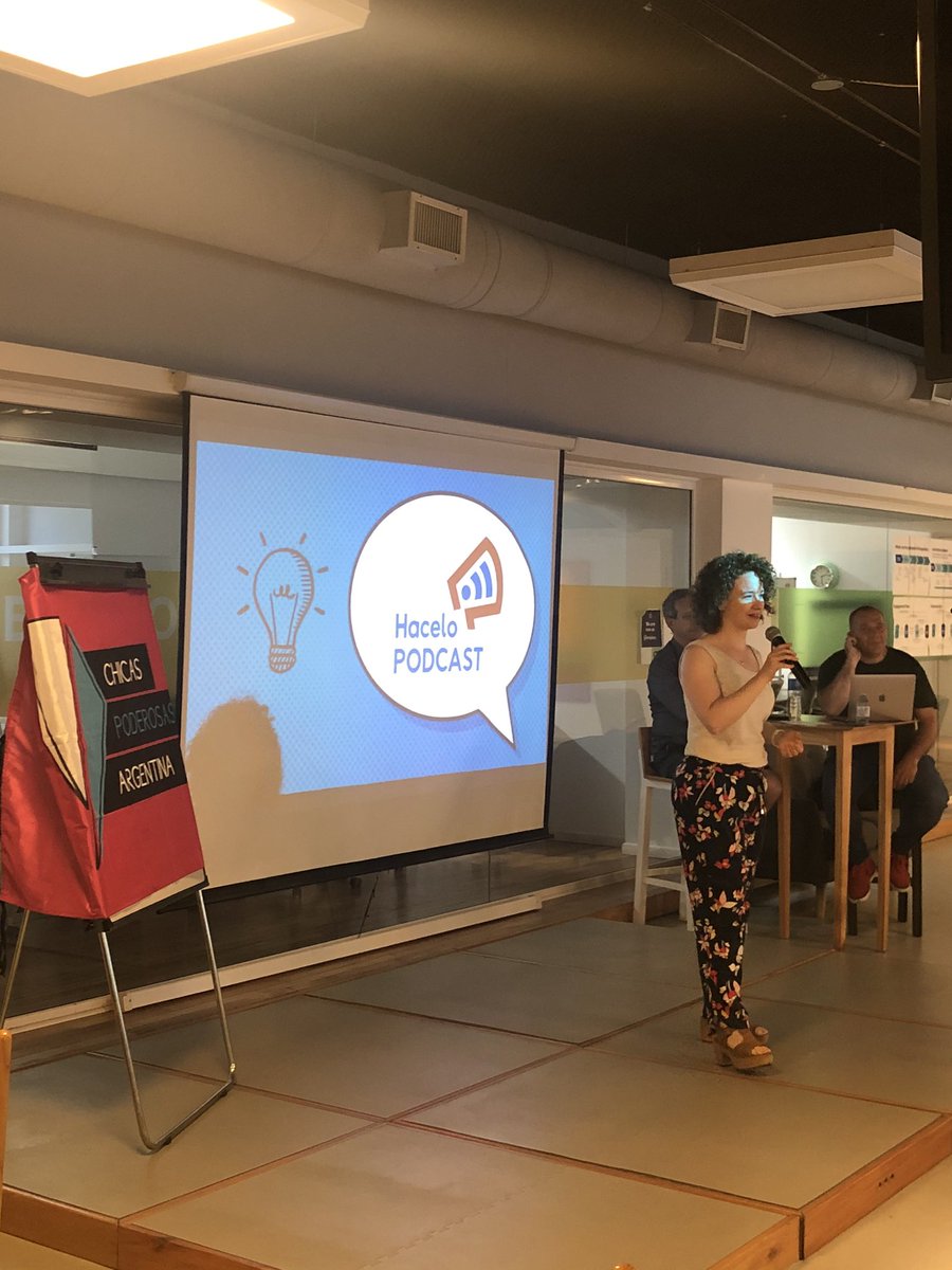 Ya estamos todxs listos para el #WorkshopPoderoso  👏👏 de la mano de <a href="/ChicaPoderosaAR/">Chicas Poderosas Argentina</a> que son unas genias!! 🤗 
Especiales gracias a Ceci y a los 2 Diego’s por mentorear este Workshop! #GirlPower #KnowledgeSharing