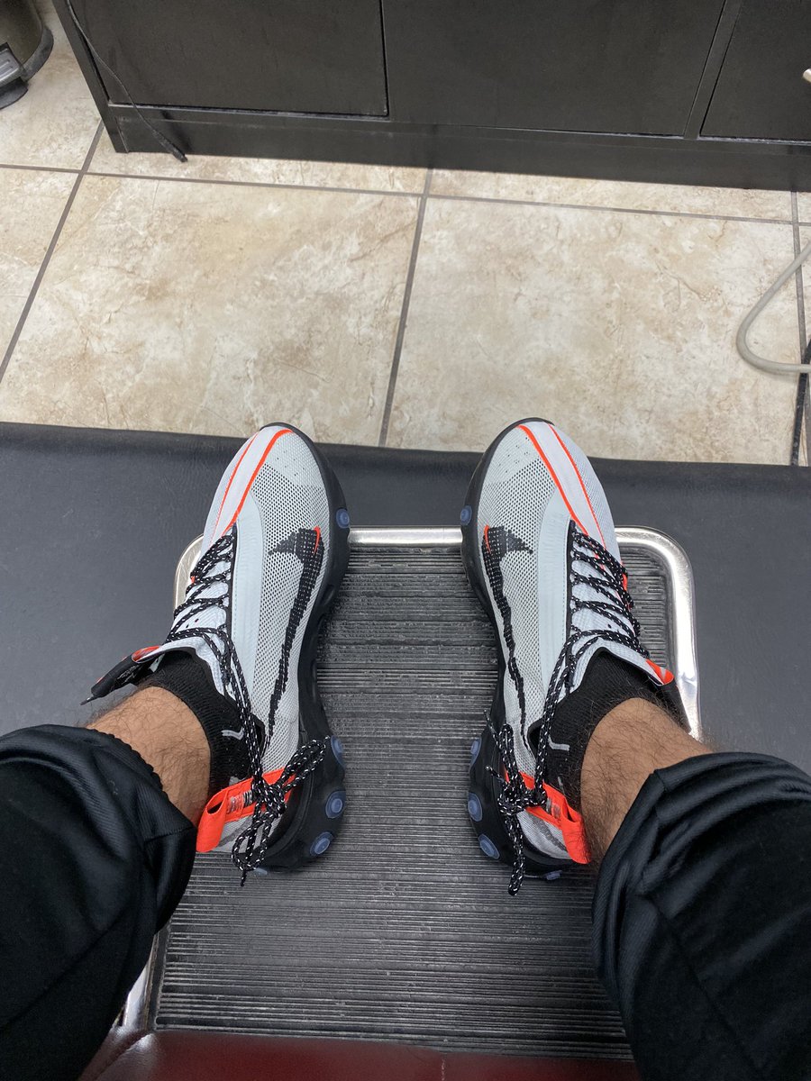 vapormax ispa on feet