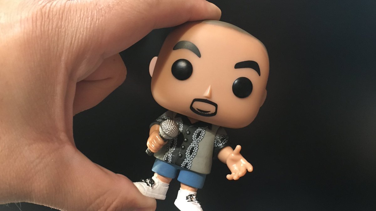 fluffyguy's tweet photo. RT for ur chance to WIN a signed @OriginalFunko “Guess who is back in stock just in time for Christmas” https://t.co/Anmui7TJv3 #Shopify https://t.co/OBsWgHSfS7