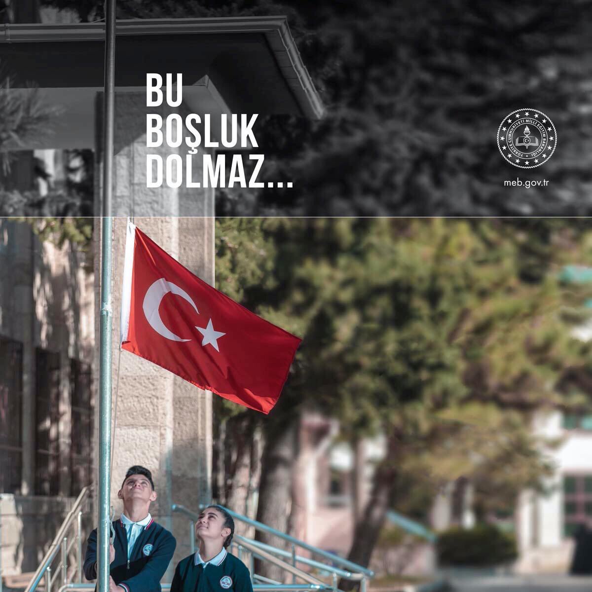 maemtal's tweet photo. Bu Boşluk Dolmaz... Mustafa Kemal Atatürk’ü aramızdan ayrılışının 81. yılında saygı ve özlemle anıyoruz… #10Kasım #atatürk #maemtal #buboşlukdolmaz https://t.co/dUtjFP73YU