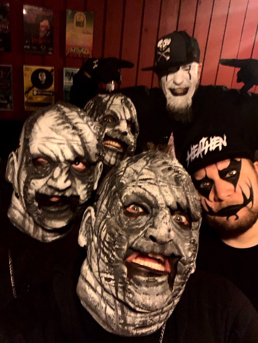 Alla Xul Elu Alla Xul Elu Boondox The Scarecrow And Blaze Ya Dead Homie The Foreverdeadanddirtytour Continues Lle Mne Allaxulelu Blazeyadeadhomie Boondox Tour T Co Sp59agogzc