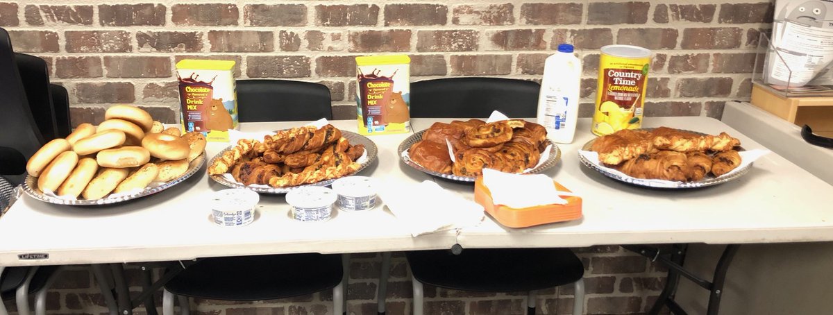 A little something for our associates 😊 <a href="/PaulDeveno/">Paul Deveno</a> <a href="/OrrinBurkett/">Orrin Burkett</a> <a href="/NTalir/">Talir N Perkinshd</a>