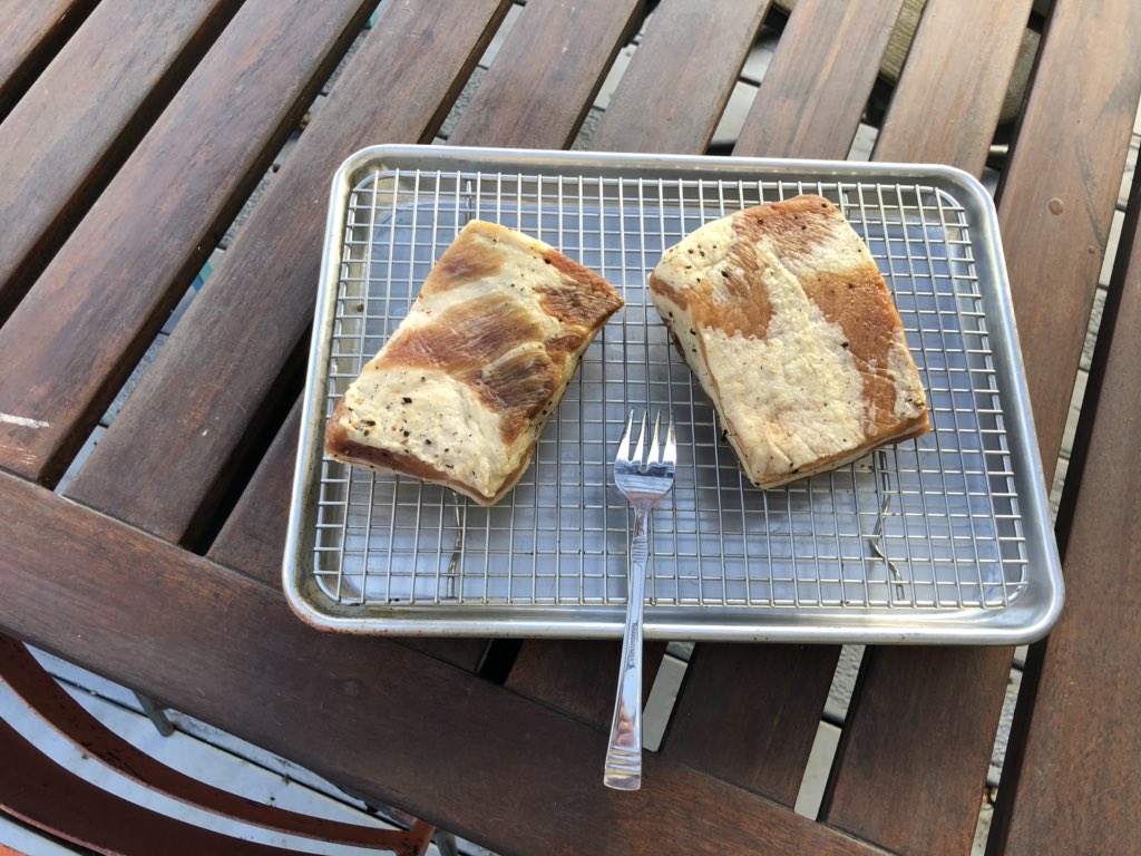 philperrin1's tweet image. #MakingBacon