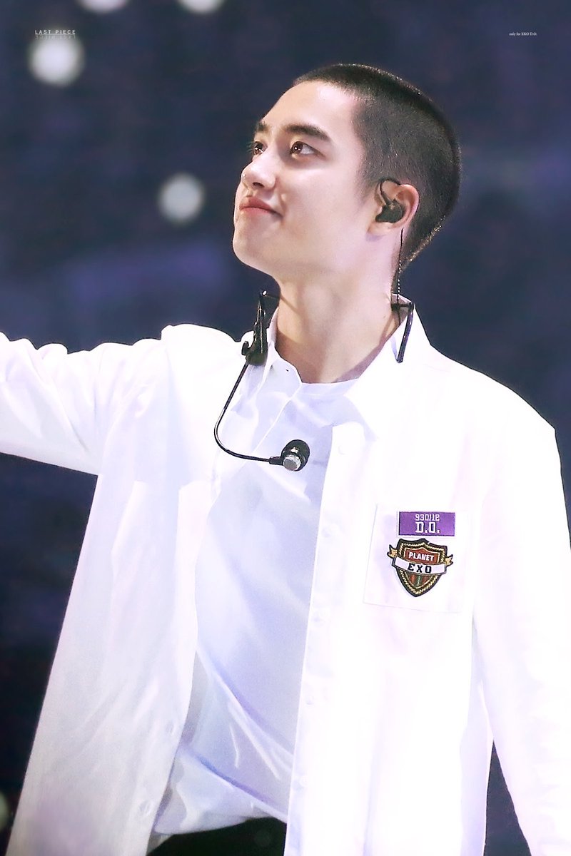 *•.¸♡ 𝐃-𝟒𝟒𝟑 ♡¸.•*I want to squish him   #도경수  #디오  @weareoneEXO