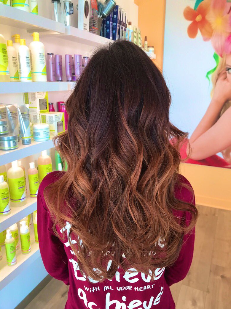 estherstrudel's tweet image. Beautiful color melt &amp;amp; haircut I did today 😍 #licensedtocreate