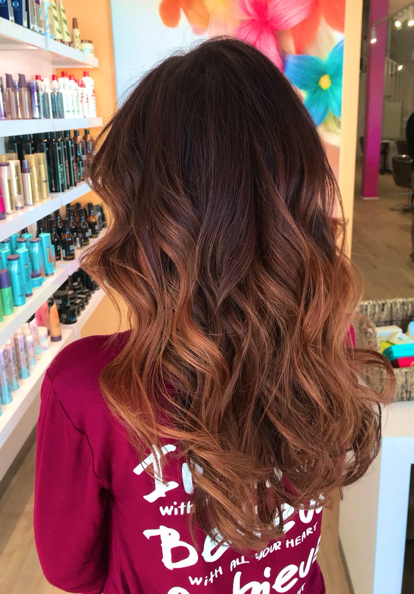 estherstrudel's tweet image. Beautiful color melt &amp;amp; haircut I did today 😍 #licensedtocreate