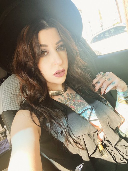 Bout to go cry at a @CCHELSEAWWOLFE show ⛪️ https://t.co/tbwHWFVk7R<a class="tags" target="_blank" title="On Twitter" href="/?out=eyJ0eXAiOiJKV1QiLCJhbGciOiJIUzUxMiJ9.eyJpYXQiOjE3MjI5MjUxMzgsImlzcyI6InR3cG9ybnN0YXJzLmNvbSIsIm5iZiI6MTcyMjkyNTEzOCwiZXhwIjoxNzU0NDYxMTM4LCJyZWRpcmVjdF91cmwiOiJodHRwczovL3R3aXR0ZXIuY29tL0NDSEVMU0VBV1dPTEZFIn0.iEXcLD6XPxtl62GB-lnxWW3d1eGsbJPydqbOlJeM_UBoJkIM2M3_15lHm_WQKA5q6g38aCJE-HEvs9OpOQoAEA">@CCHELSEAWWOLFE</a><a href="/tag/ar"class="tags"><span>#ar</span></a><a href="/tag/ceo"class="tags"><span>#ceo</span></a><a href="/tag/founder"class="tags"><span>#founder</span></a><a href="/tag/augmentedreality"class="tags"><span>#augmentedreality</span></a><a href="/tag/coworking"class="tags"><span>#coworking</span></a>