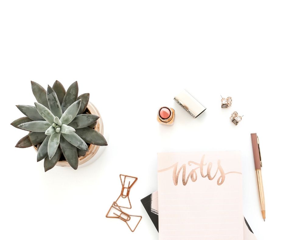 GrowGlowCo's tweet photo. Here are 7 incredible reasons that you should start journaling @acornishgeek https://t.co/atEySLvwCD https://t.co/WurY16VEo3