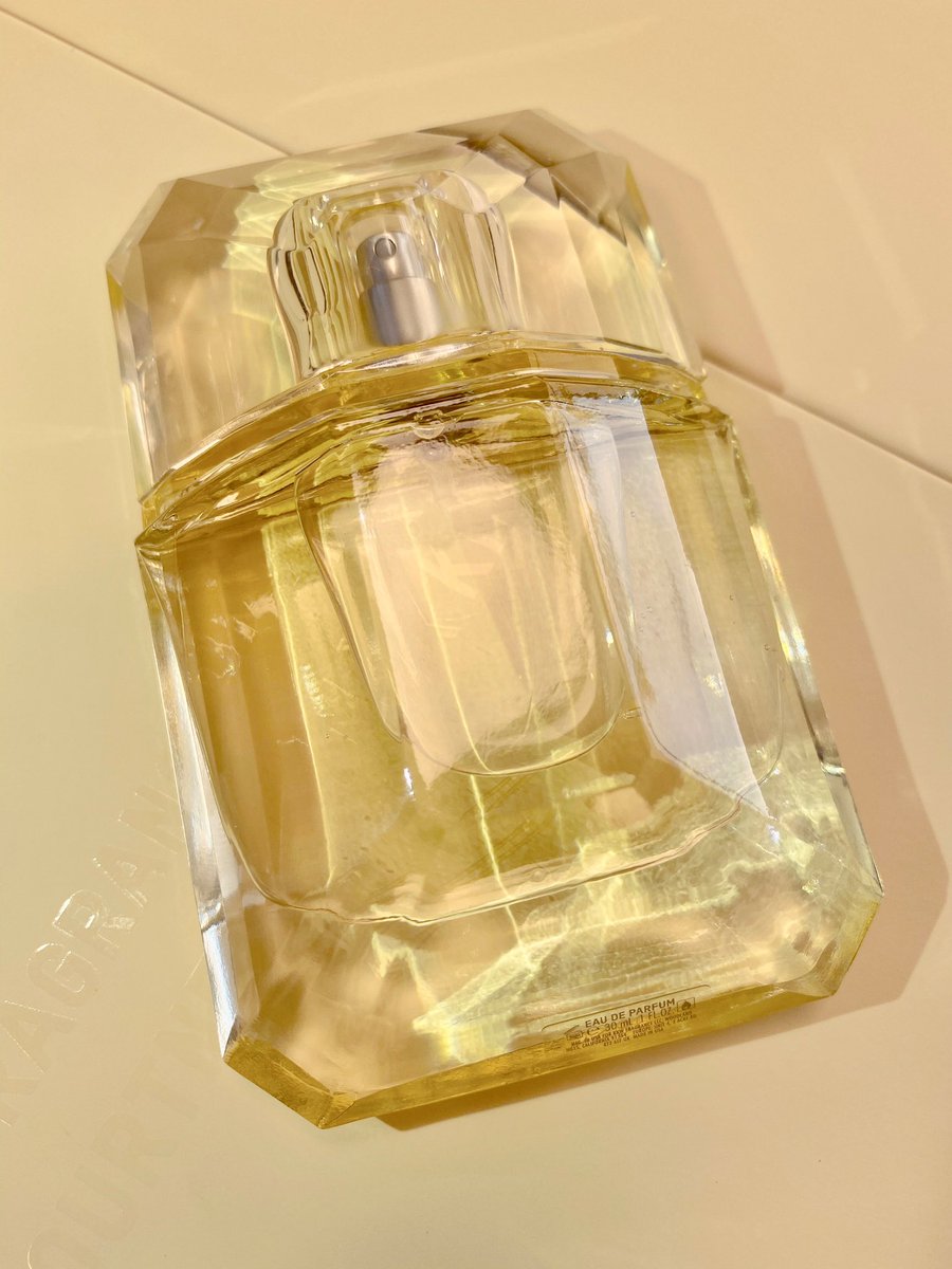 Kourtney Kardashian Perfume Yellow 2025
