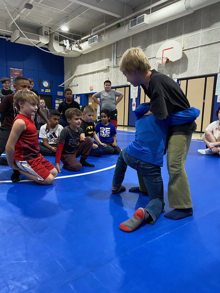 JJHwrestling's tweet image. The Jefferson Wrestling team clinics introduced wrestling to over 115 K-6 students. Hopefully we see many of these students join the JJH team and DGWC!
#programbuilding #D68wrestles