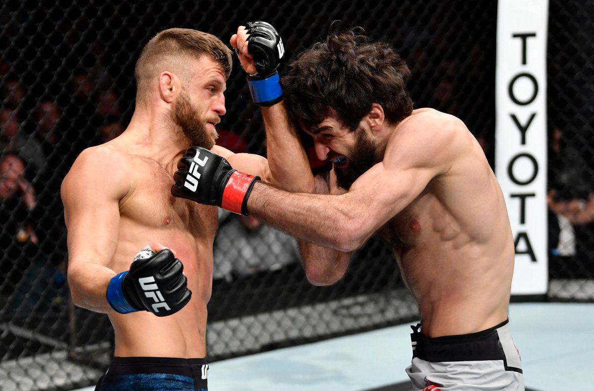 #UFCMoscow Official Result: @Zabeast_MMA (29-28 x 3) def Calvin Kattar by Unanimous Decision.
Final Results: https://ufc.com/news/ufc-moscow-fight-results-zabit-magomedsharipov-calvin-kattar …
