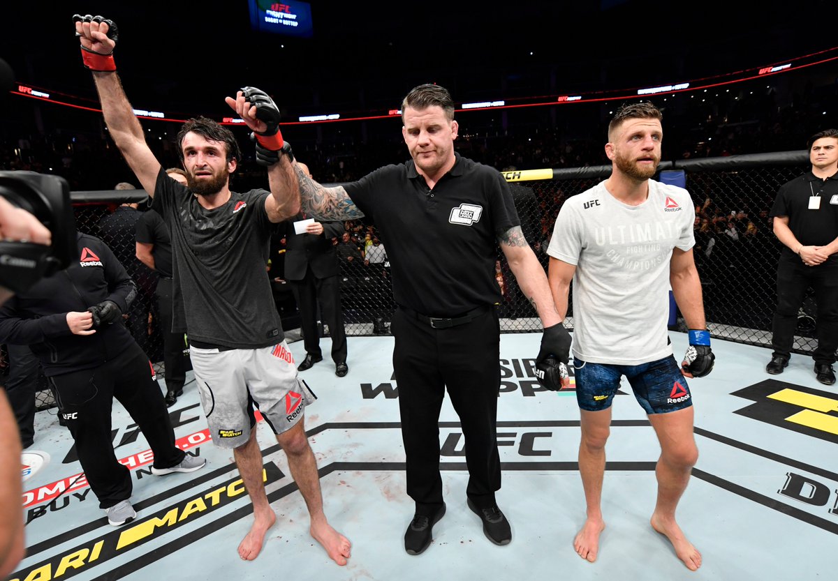 "I’m 6-0 in the @UFC. I want the winner of Holloway versus Volkanovski. I promise if I get that fight, I’ll be ready for five rounds and I will be better next time." - @Zabeast_MMA after defeating Calvin Kattar at #UFCMoscow.
Results: https://www.ufc.com/news/ufc-moscow-fight-results-zabit-magomedsharipov-calvin-kattar …