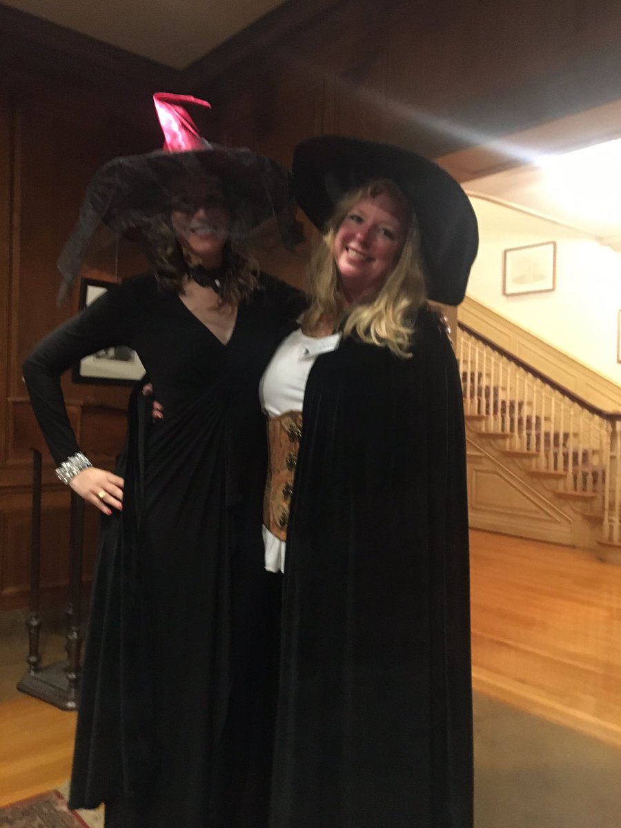 VAlonsoWeather's tweet photo. Even though that it’s snowing outside, I still got to have some witchy #Halloween fun this evening at the annual #witchestea event in St. Joseph! #Bewitched #Witches #Halloween2019 https://t.co/y9r1fLoF9W