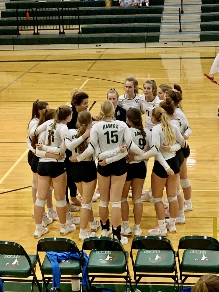 CLHawkVB's tweet photo. Canyon Lake with the BIG WIN tonight! 3 team sweep 🧹 over the Bulldogs! What a great way to end the regular and district season! Now its playoff time! Beautiful Parent &amp; Senior Night as well! Thank you Seniors! #hawkpride #pointhawks #unitedwemoveforward https://t.co/8i22CGXbyh