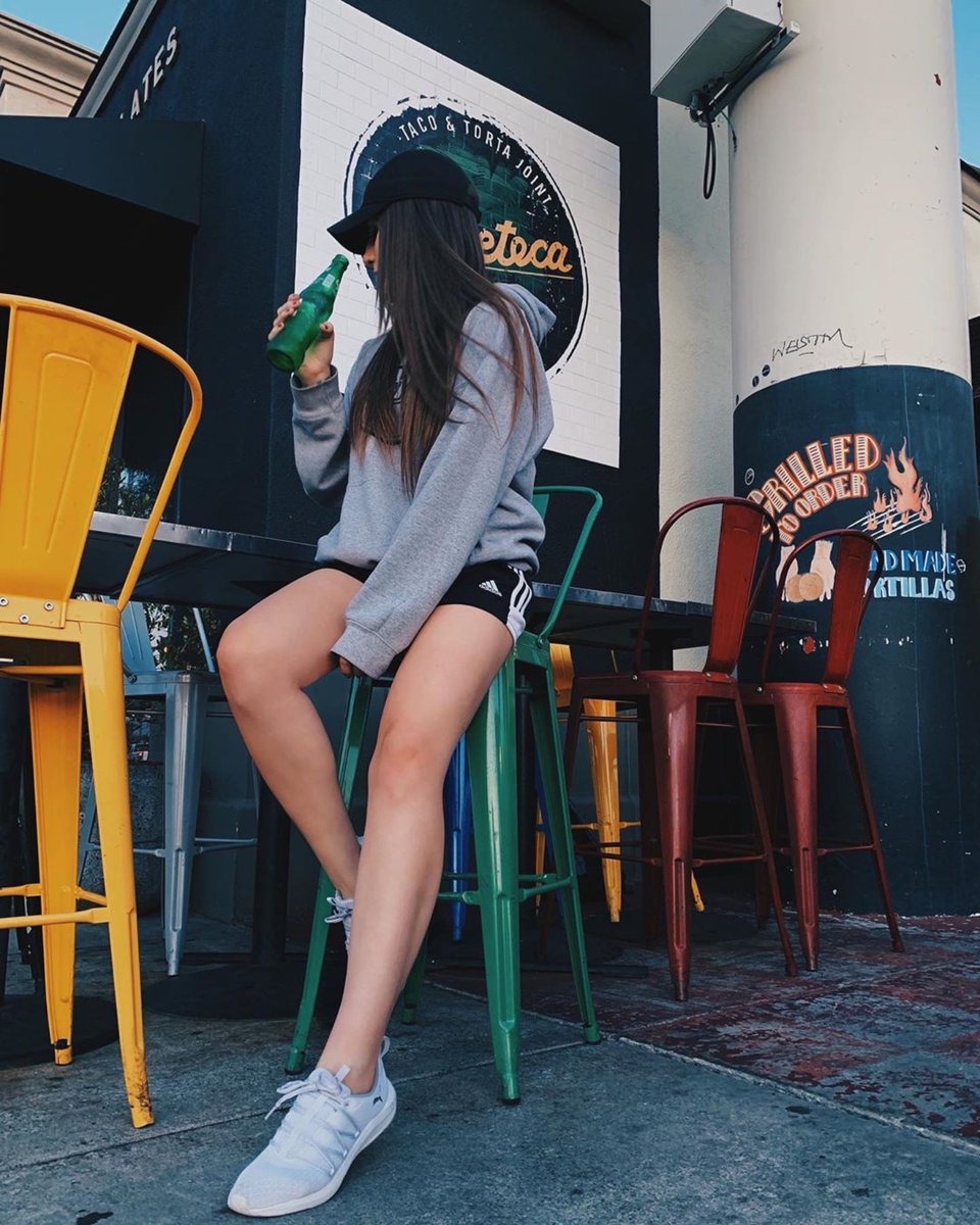 Killing the snack game 🌯 

📸 <a href="/_megannoel/">Megan ✿ UGC Creator</a> #cerveteca #culvercity