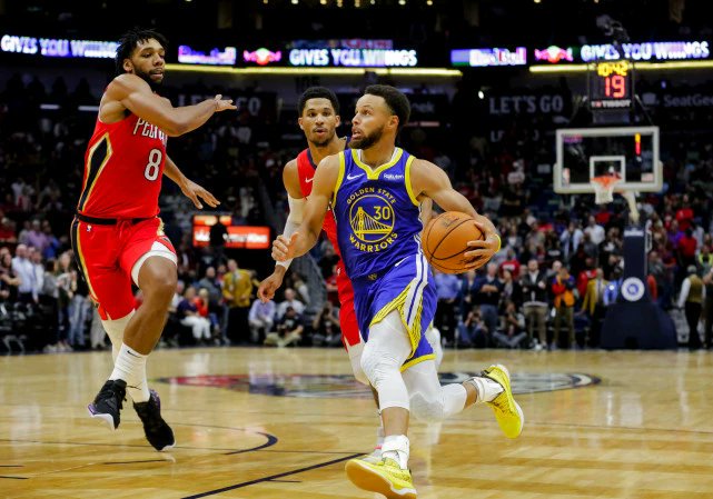 狀態復甦！Curry鼻子被打出血仍轟26+11，熟悉的變態3分又回來了！（影）-Haters-黑特籃球NBA新聞影音圖片分享社區