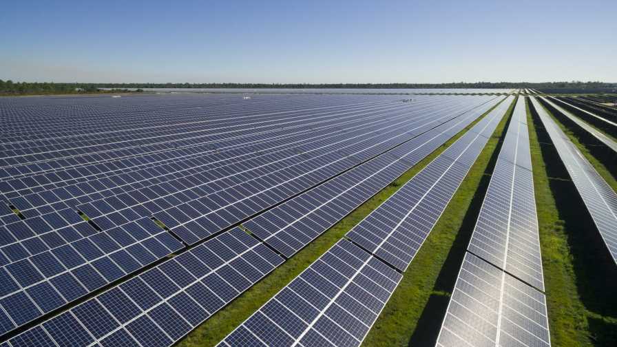 designcreatesol's tweet photo. look at these solar panels

they are literally just vibing https://t.co/uXALRKlgJk