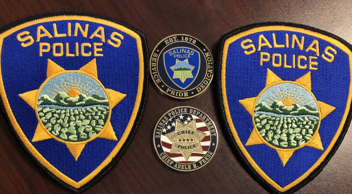 Thank you ACOP Martinez - patches & coins!! @MSLASheriff is a big fan of the brave men & women @SalinasPD 🚔 #LivePD #LivePDNation @OfficialLivePD @danabrams @Sean_C_Larkin @TomMorrisJr1 @MikeMuscutt @MuscuttRachel @Bill_Burt_409 @MCSO_406 @TamaraMcDermott @SheriffChody @lt_gray