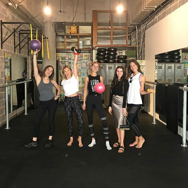 brittbnet's tweet photo. Huge shout out to Sarah for missing the 10,000 activewear memos 😂

Thanks for the amazing class @scoopitup_ When I can walk again, we will be back! @leanbeanfitnessau 
#barre #embracetheshake #cantwalk https://t.co/0L6k6rFrXK https://t.co/D0K7x6JM4K