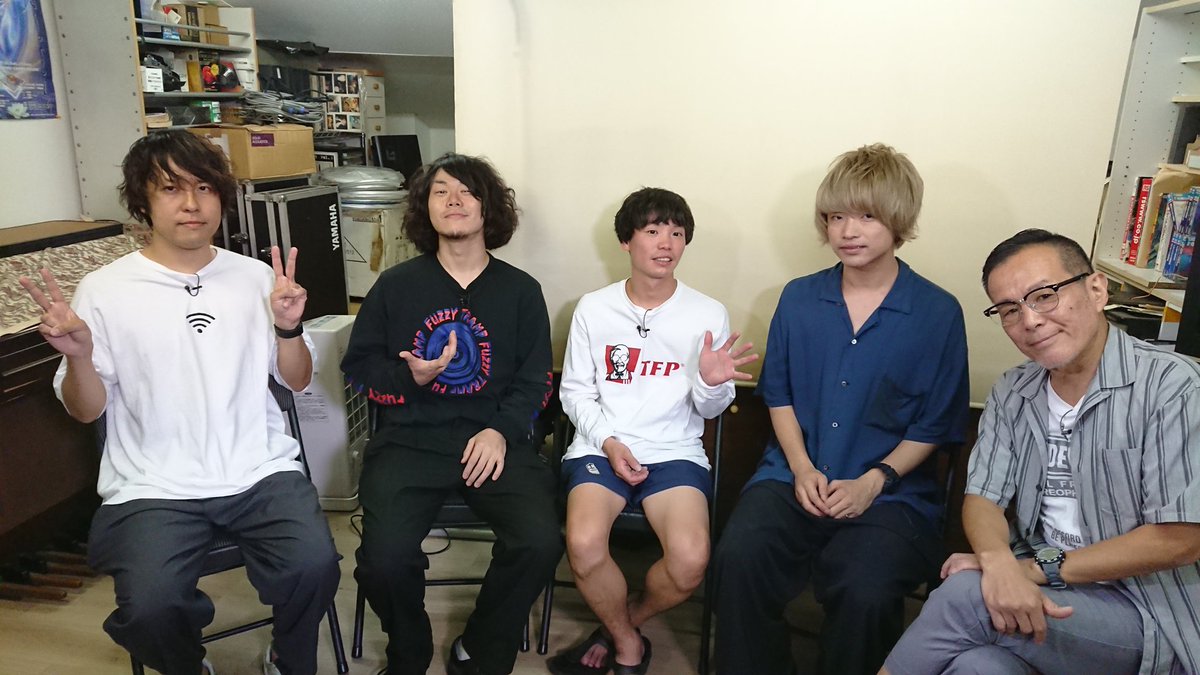 satacoco_kkt's tweet photo. 今週11/2(土)のエンタメゲストはcinema staffです。ベストアルバムは2枚組。聞き応えあり。#サタデココ #cinemastaff #satacoco #岐阜 #郷土愛 #Django #スマイリー原島 https://t.co/cjjkYdpZJY