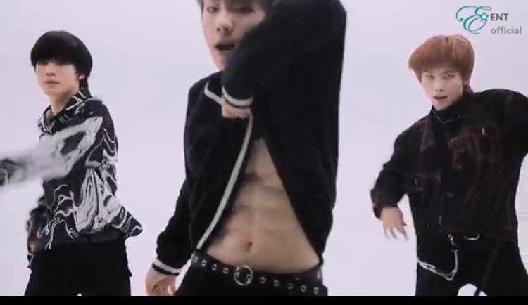 WONJUN YOU ARE BABY WHAT ARE YOU DIUNG